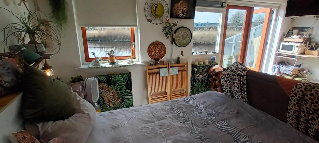 Dutch African Breeze Bed & Breakfast *